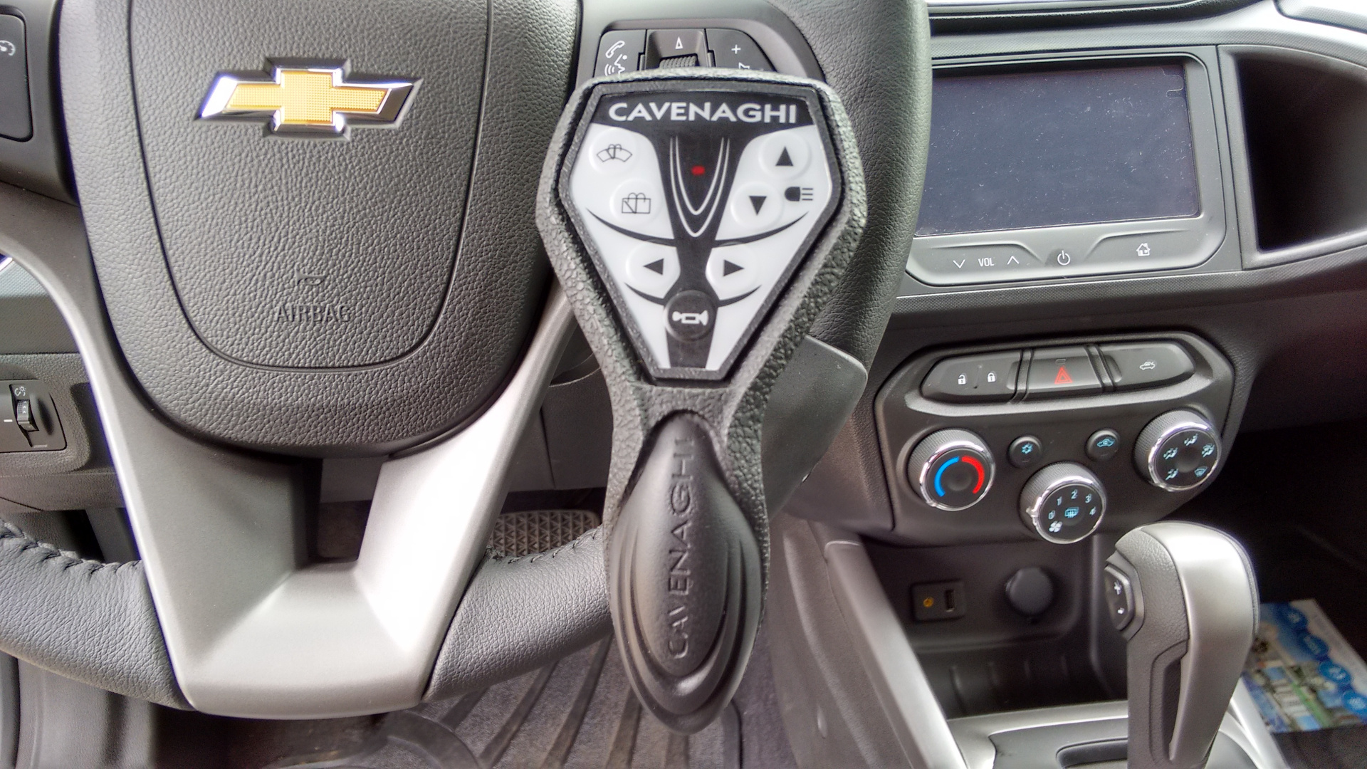 CHEVROLET ÔNIX  - CONTROLE DE PAINEL AO VOLANTE